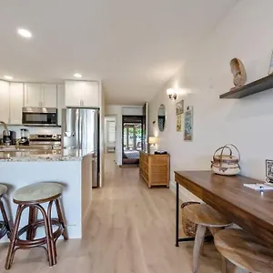  Apartment Hale Kamaole 2-113- Ground Floor Updated Kihei Gem, 300steps To